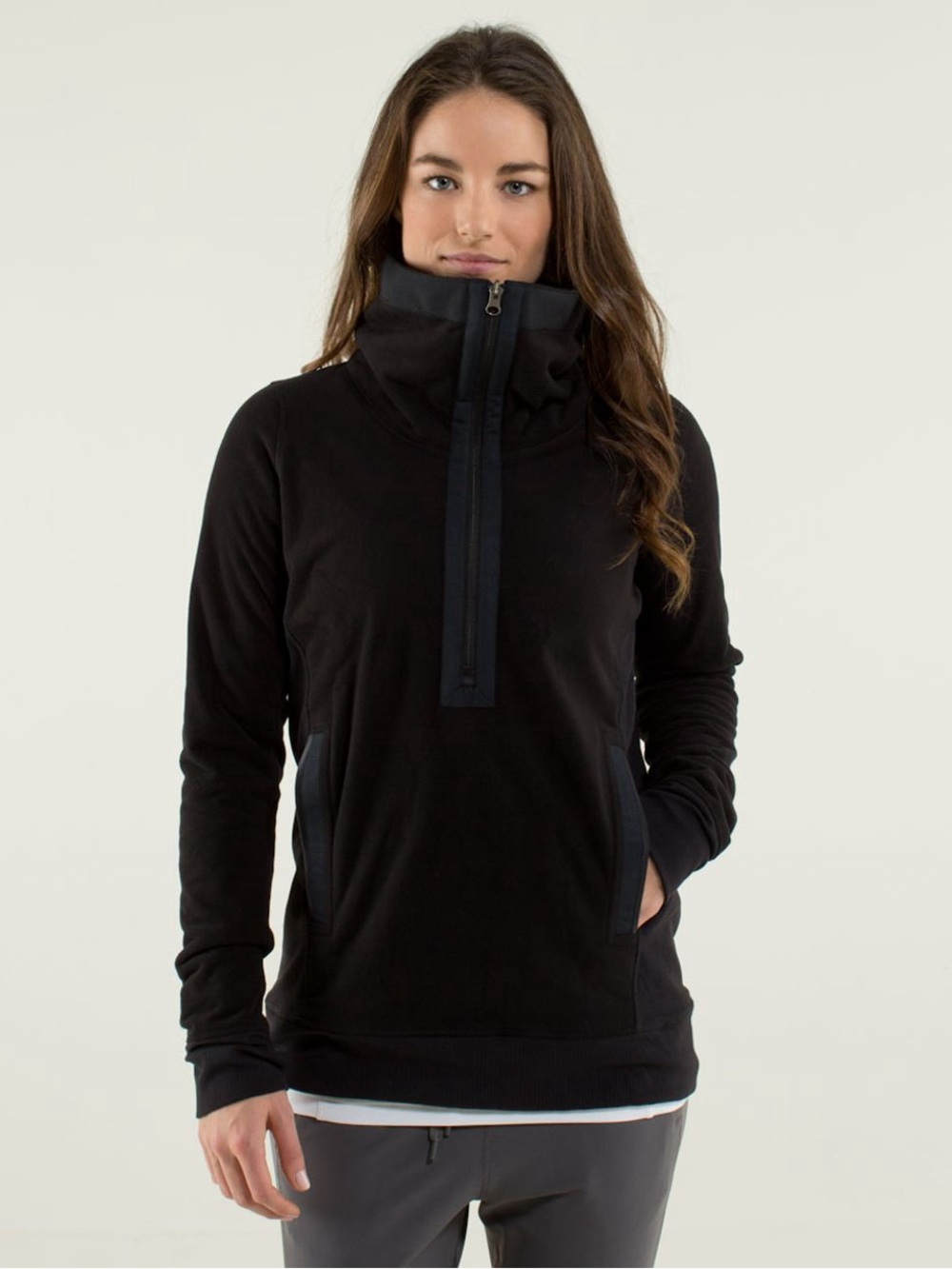 Lululemon Post Chaturanga Pullover
Black